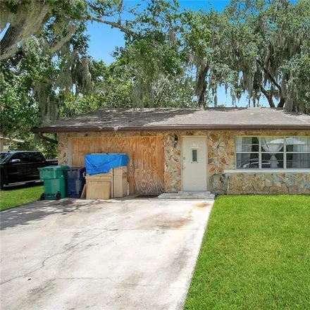 Buy this 3 bed house on 1704 7th Street West in Palmetto, FL 34221
