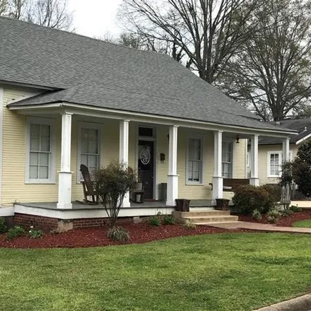 Image 1 - 344 Becker Street, Brookhaven, MS 39601, USA - House for sale