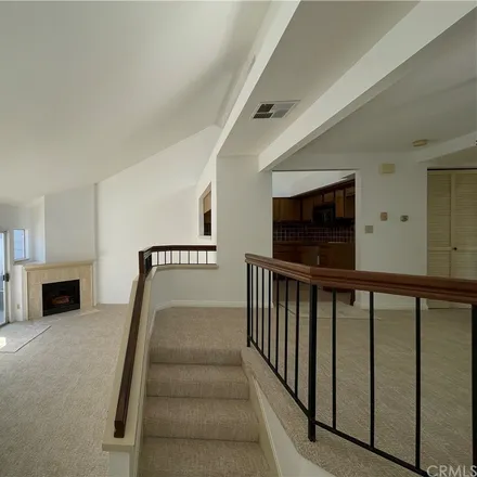 Buy this 1 bed condo on 747 Schenley Bay in Costa Mesa, CA 92626