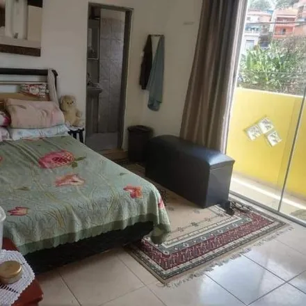 Buy this 3 bed house on Avenida José Joaquim dos Santos in Parque Paraíso, Itapecerica da Serra - SP