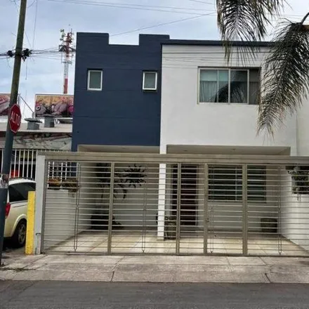 Buy this 3 bed house on Calle Los Cedros 37 in Girasoles Elite, 45185 Zapopan