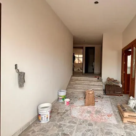 Rent this 5 bed house on Calle Loma del Álamo 302 in Cañada Del Campestre, 37150 León
