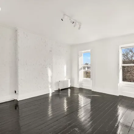 Image 4 - 480 Putnam Avenue, New York, NY 11221, USA - Townhouse for rent