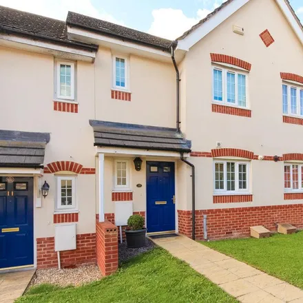 Rent this 3 bed townhouse on Percivale Road in Somerset, BA21 3GZ