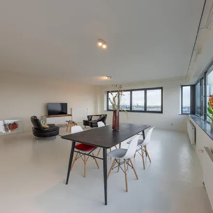 Rent this 4 bed apartment on Lloydkade 659 in 3024 WZ Rotterdam, Netherlands