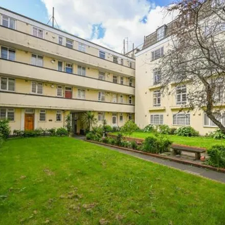 Image 9 - Hartington Court, Lansdowne Way, Stockwell Park, London, SW8 2EA, United Kingdom - Apartment for sale