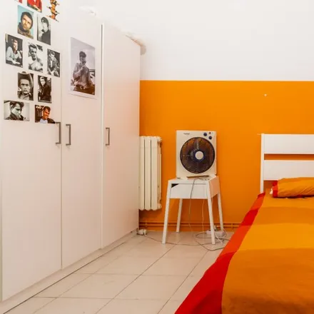 Image 2 - Carrer de Casp, 121, 08013 Barcelona, Spain - Room for rent