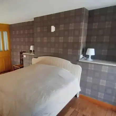 Rent this 1 bed house on Les Hautes-Rivières in Place de l'Hôtel de Ville, 08800 Les Hautes-Rivières