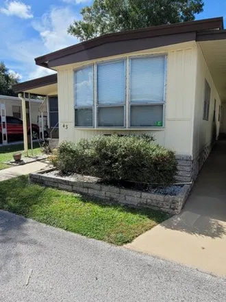Buy this studio apartment on 78th Terrace in Pinellas Park, FL 33702