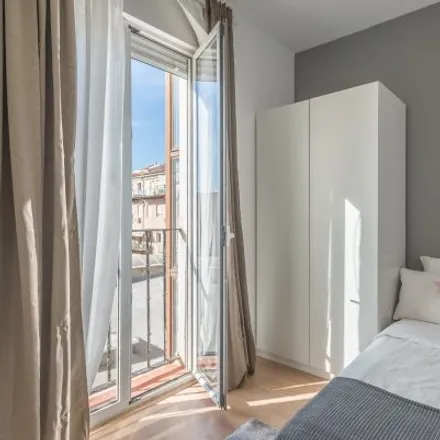 Rent this 7 bed room on El Rincón de Tirso in Plaza de Tirso de Molina, 7