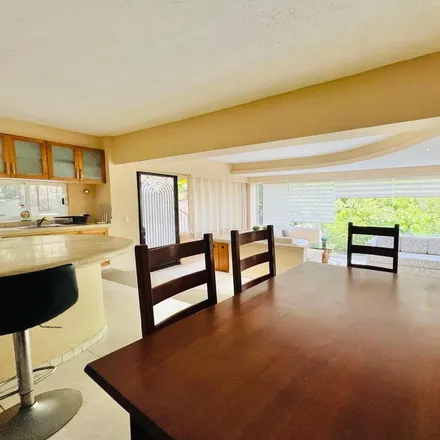 Buy this 4 bed apartment on unnamed road in El Glomar, 39300 Acapulco