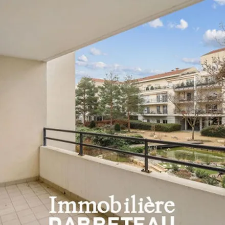 Rent this 4 bed apartment on 146 Avenue Franklin Roosevelt in 69500 Bron, France
