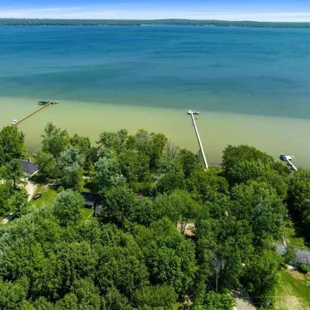 Image 1 - West Burt Lake Road, Elmhurst, Burt Township, MI 49716, USA - Condo for sale