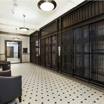 Image 1 - The Higgins Building, 108 West 2nd Street, Los Angeles, CA 90012, USA - Condo for rent