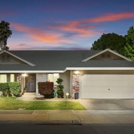 Buy this 4 bed house on 2503 Yale Court in Turlock, CA 95382