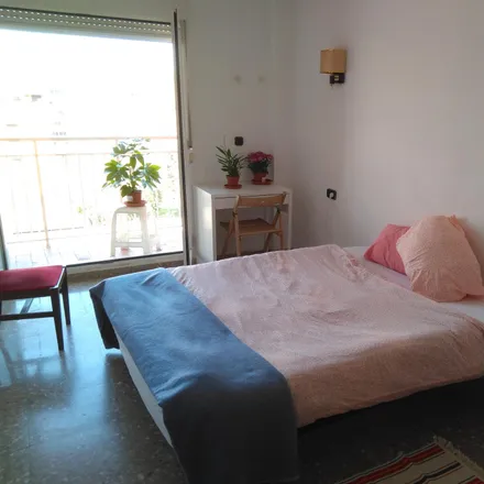 Rent this 4 bed room on Carrer de Fuencaliente in 46023 Valencia, Spain