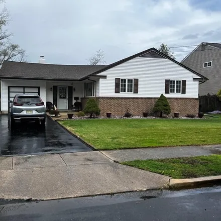 Buy this 3 bed house on 321 Ivy Drive in Woodbury Heights, Gloucester County