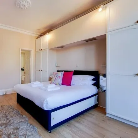 Image 5 - London, United Kingdom - Apartment for rent