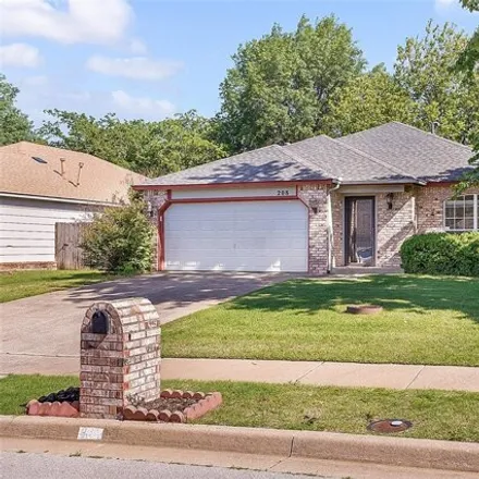 Buy this 3 bed house on 284 East Laredo Place in Broken Arrow, OK 74012