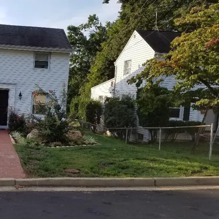 Rent this 1 bed house on Arlington in Columbia Forest, US