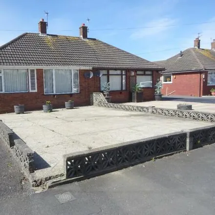 Buy this 2 bed duplex on Neville Avenue in Blackpool, FY5 3BG