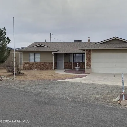 Rent this 3 bed house on 3678 North Lynn Drive in Prescott Valley, AZ 86314