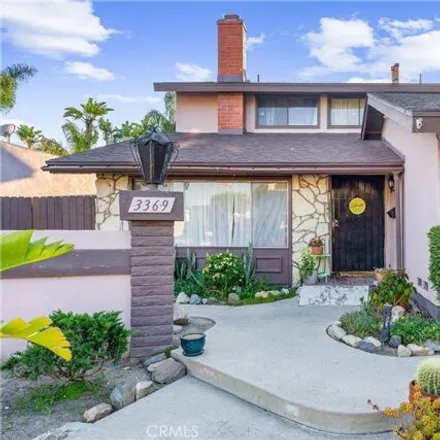 Image 3 - 3369 California Street, Costa Mesa, CA 92626, USA - House for sale