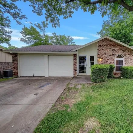 Buy this 3 bed house on 1901 Westover Court in Arlington, TX 76015