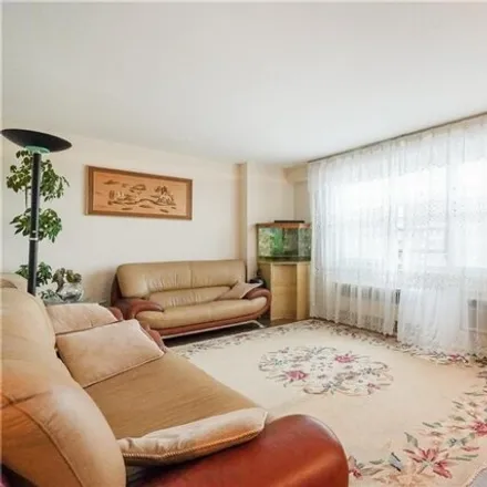 Image 5 - 2475 West 16th Street, New York, NY 11214, USA - Apartment for sale