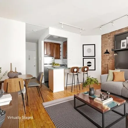 Rent this studio house on 231-241 East 13th Street in New York, NY 10003