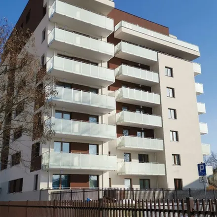 Rent this 3 bed apartment on Józefa Chełmońskiego 25 in 93-208 Łódź, Poland