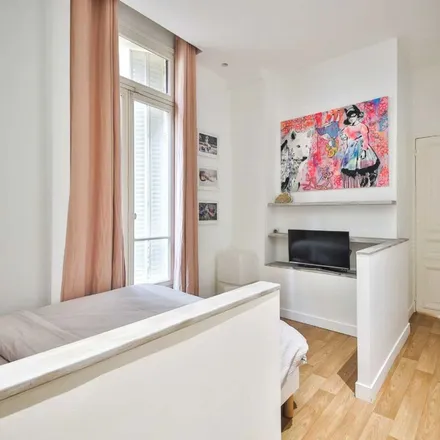 Image 7 - 56 Boulevard Flandrin, 75116 Paris, France - Apartment for rent