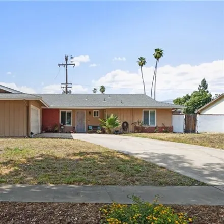 Buy this 4 bed house on 823 Harvard Ct in Redlands, California