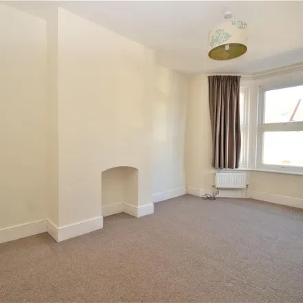 Image 4 - 66 Thornleigh Road, Bristol, BS7 8PJ, United Kingdom - Apartment for rent