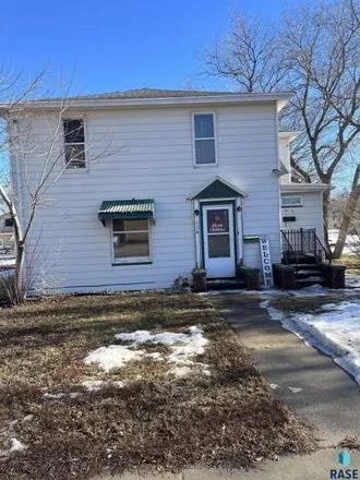 Buy this 5 bed house on 156 South Washington Avenue in Madison, SD 57042