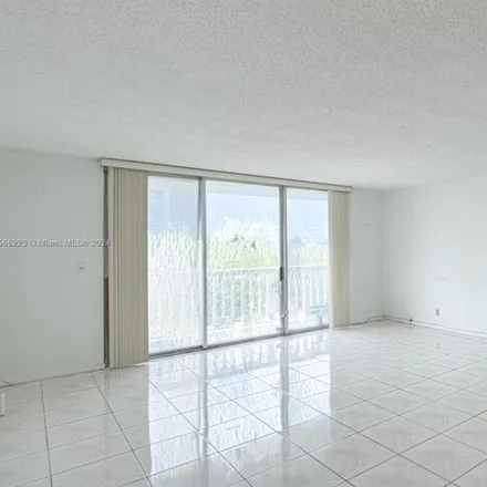 Buy this 2 bed condo on 1239 Northeast 4th Street in Hallandale Beach, FL 33009