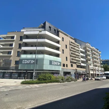 Image 4 - 9 bis Avenue de la République, 74960 Annecy, France - Apartment for rent