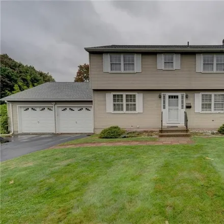 Buy this 4 bed house on 986 Cloverdale Circle in Wethersfield, CT 06109
