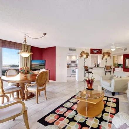 Image 9 - 4300 Cayman Center, Fort Pierce, FL 34949, USA - Condo for sale