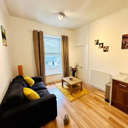 Rent this 1 bed apartment on 19 Meadowbank Crescent in City of Edinburgh, EH8 7AQ