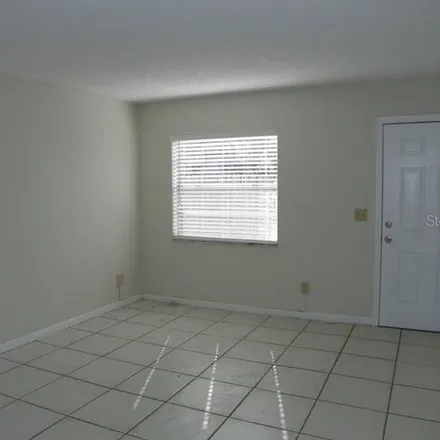 Image 4 - Kennedy Boulevard @ Fremont Avenue, South Fremont Avenue, Amelia, Tampa, FL 33606, USA - House for rent