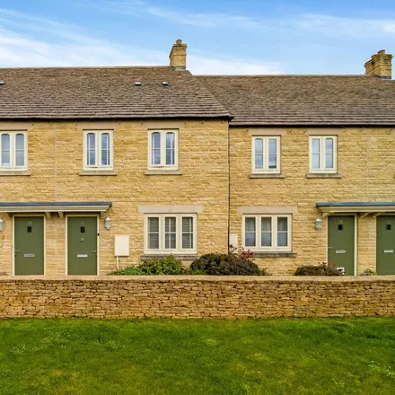 Image 9 - Harmer Close, Cirencester, GL7 1YR, United Kingdom - Townhouse for rent