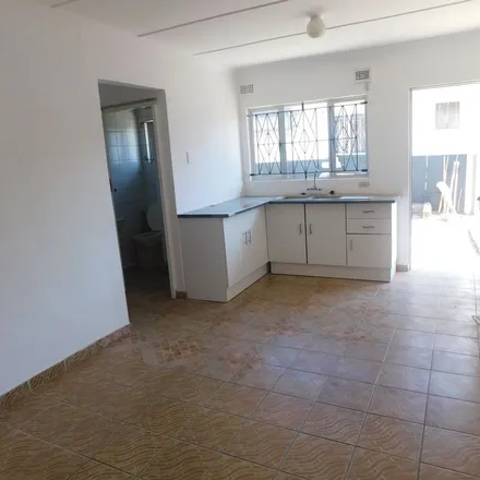 Image 9 - Turnstone Avenue, Bayview, Chatsworth, 4030, South Africa - Apartment for rent