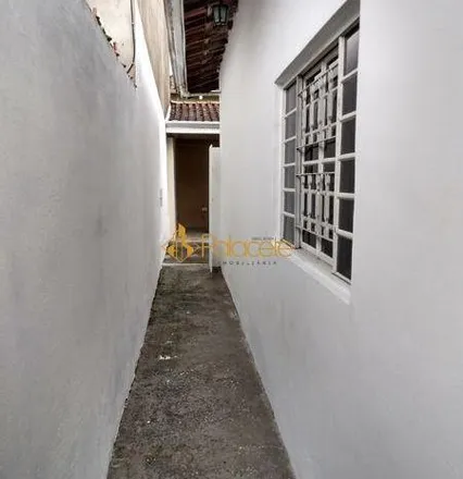 Buy this 1 bed house on Rua Francisco de Oliveira Linha in Alvarenga, Pindamonhangaba - SP