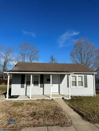 Buy this studio house on 76 Head Drive in Fredericktown, MO 63645