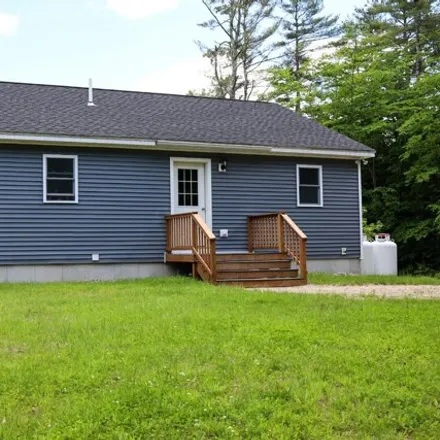Buy this 3 bed house on 399 Ossipee Trail in Porter, Oxford County
