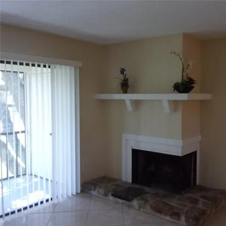 Image 9 - 179 Lakeview Way, Palm Harbor, FL 34677, USA - Condo for rent