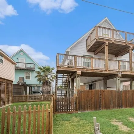 Buy this 3 bed house on Sea Oats Drive in Surfside Beach, Brazoria County