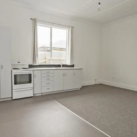 Rent this 1 bed apartment on 90 Beatrice Street in Swindon, SN2 1BE