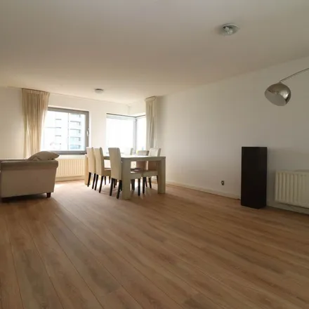 Rent this 3 bed apartment on Gedempte Zalmhaven 553 in 3011 BT Rotterdam, Netherlands